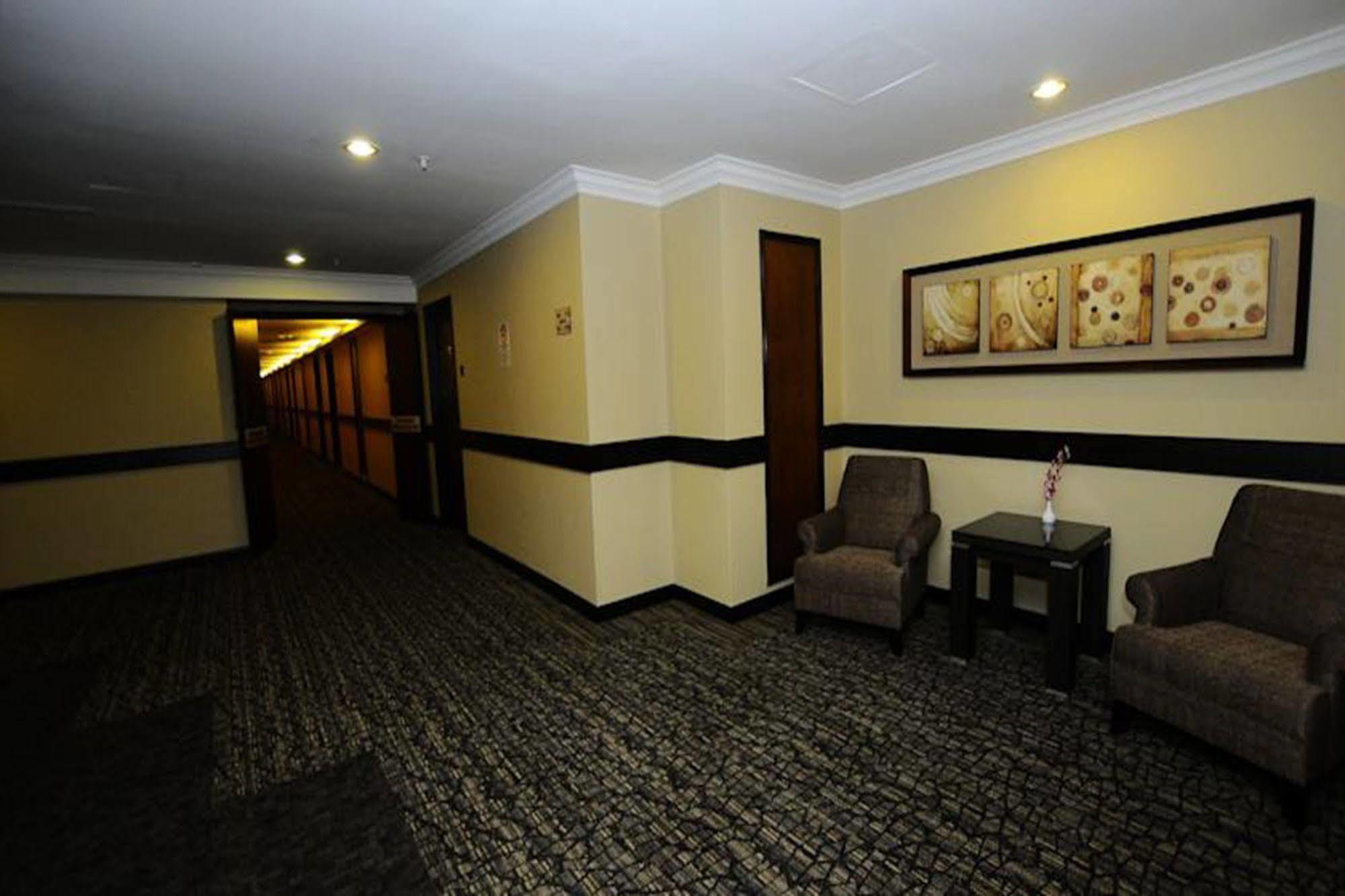 The Katerina Hotel Batu Pahat Kültér fotó